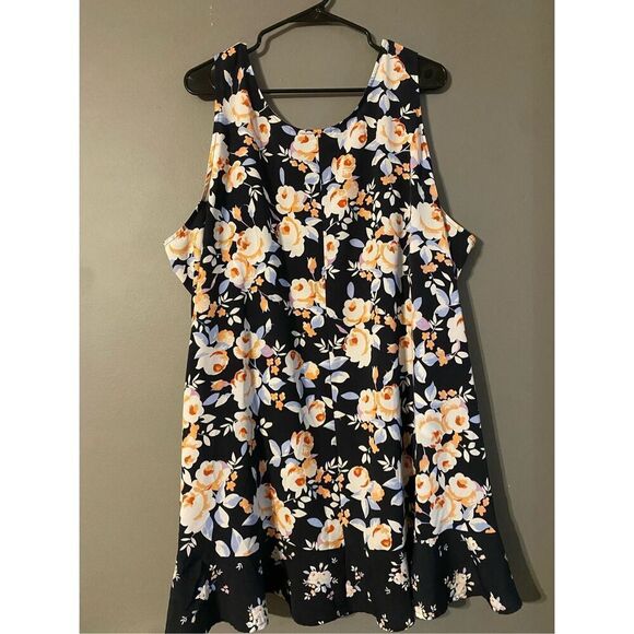 Lane Bryant Floral Scoop Neck Sleeveless Top Size 26 NWOT - Picture 5 of 5